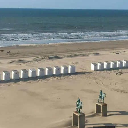 Nieuwpoort With Stunning Sea View