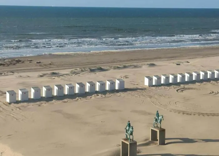 Nieuwpoort With Stunning Sea View